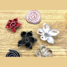 zipper_flower_pins.png